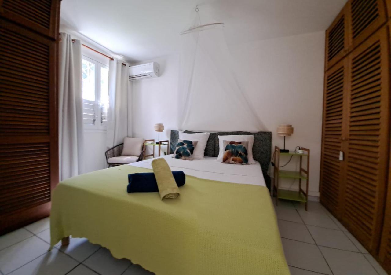 Vue Mer, Piscine, Appartement 4 Personnes Le Gosier  Luaran gambar