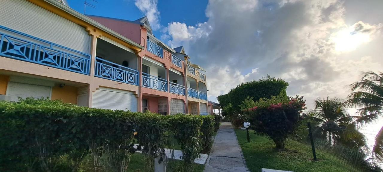 Vue Mer, Piscine, Appartement 4 Personnes Le Gosier  Luaran gambar